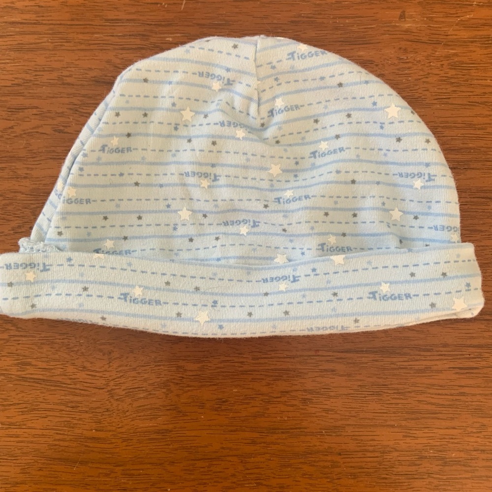 😊FREE😊 Disney Blue Baby Tigger Hat size 0-3m